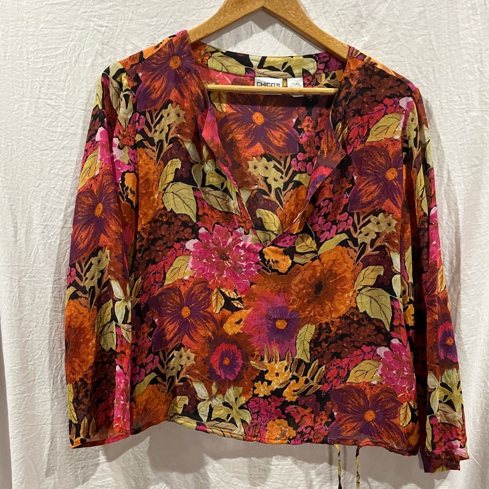 Chico's Vibrant 100% Silk Floral V-Neck Blouse - Multicolor